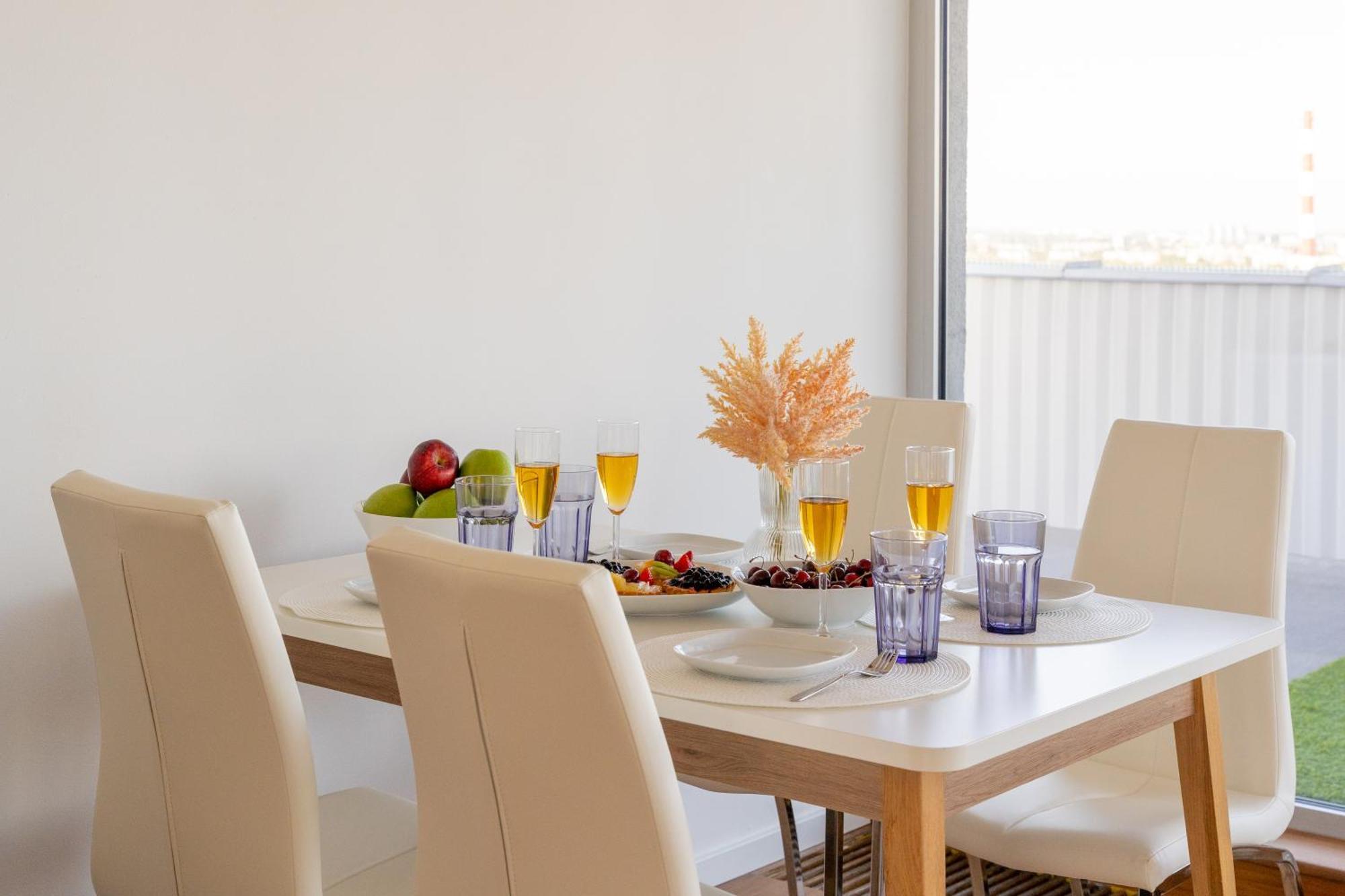 Skypenthouse & With Free Parking * Riga